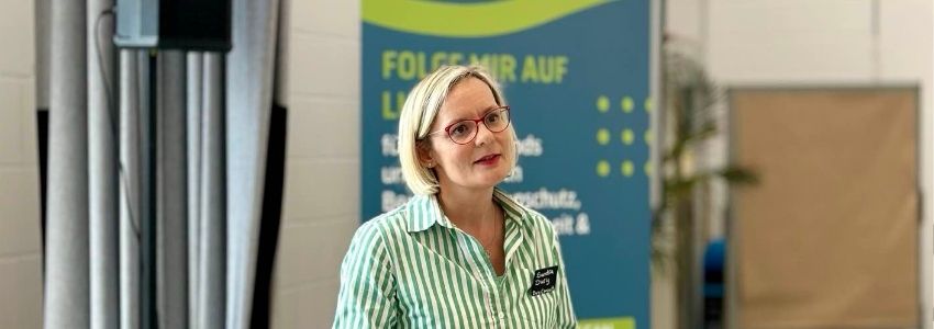 Keynote-Vortrag: &quot;Teamformate und Teamgewohnheiten&quot; von Sandra Dury bei der East-Side-Fab